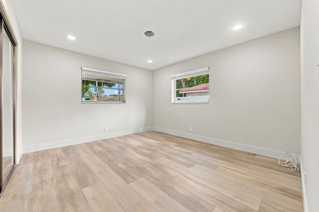 5711 NE 19TH Terrace, Fort Lauderdale, FL 33308