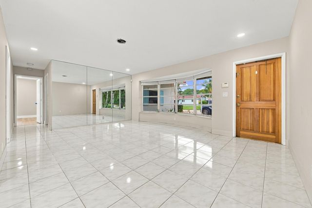 5711 NE 19TH Terrace, Fort Lauderdale, FL 33308