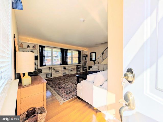 1510 BLACKROCK RD, Swarthmore, PA 19081