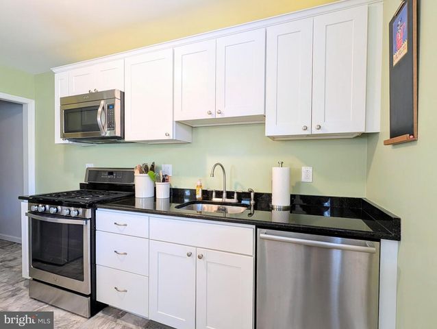 1510 BLACKROCK RD, Swarthmore, PA 19081