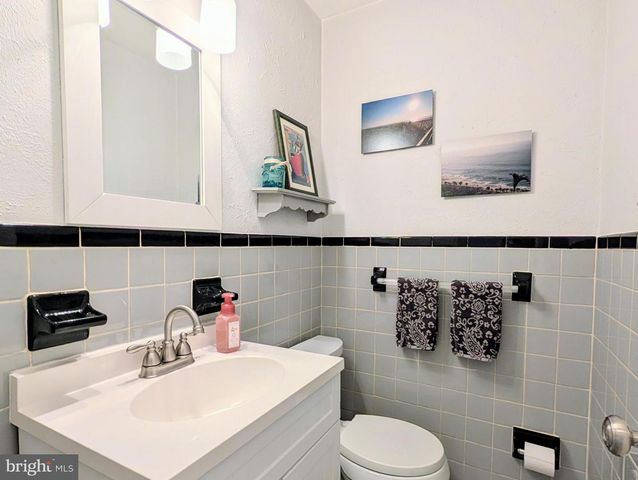1510 BLACKROCK RD, Swarthmore, PA 19081