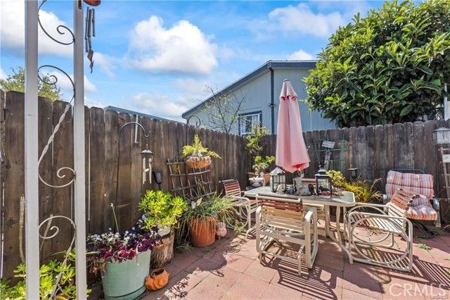 21500 Lassen Street 175, Chatsworth (los Angeles), CA 91311