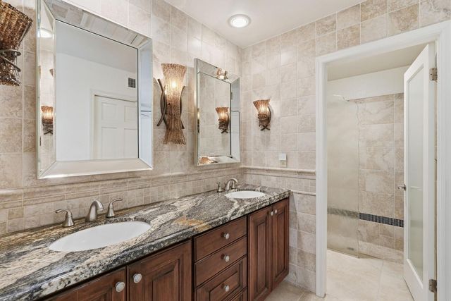 7519 N Via Camello Del Sur, Scottsdale, AZ 85258