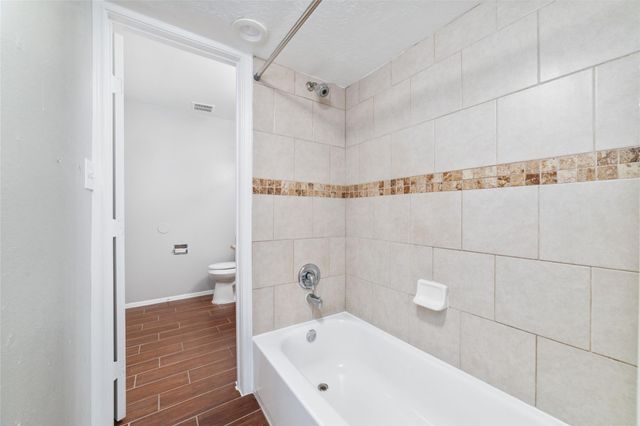 353 Audrey Lane 353, Houston, TX 77015