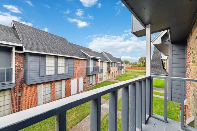 353 Audrey Lane 353, Houston, TX 77015