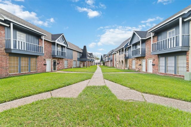 353 Audrey Lane 353, Houston, TX 77015