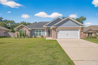 1825 Peace Ter, Cantonment, FL 32533