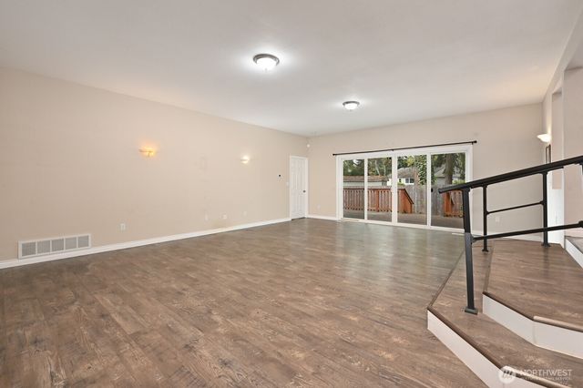 6522 Steilacoom Boulevard SW, Lakewood, WA 98499