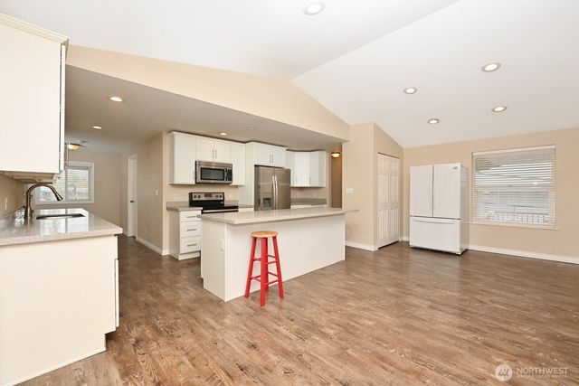 6522 Steilacoom Boulevard SW, Lakewood, WA 98499