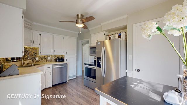 535 Warren Avenue, Flushing, MI 48433
