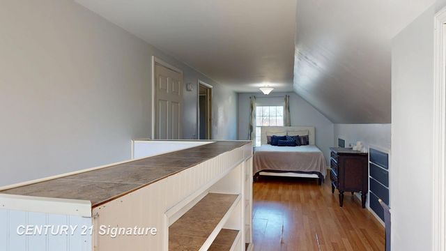 535 Warren Avenue, Flushing, MI 48433