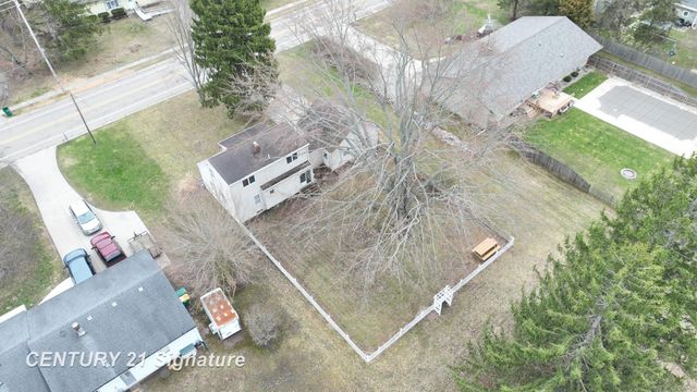 535 Warren Avenue, Flushing, MI 48433