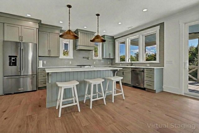 306 Sea View Lane, Edisto Beach, SC 29438