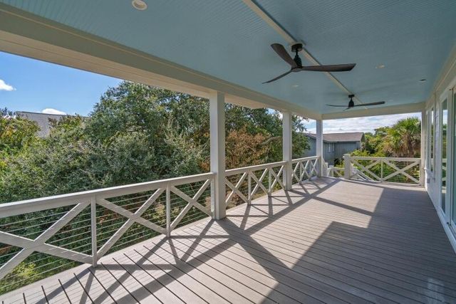 306 Sea View Lane, Edisto Beach, SC 29438