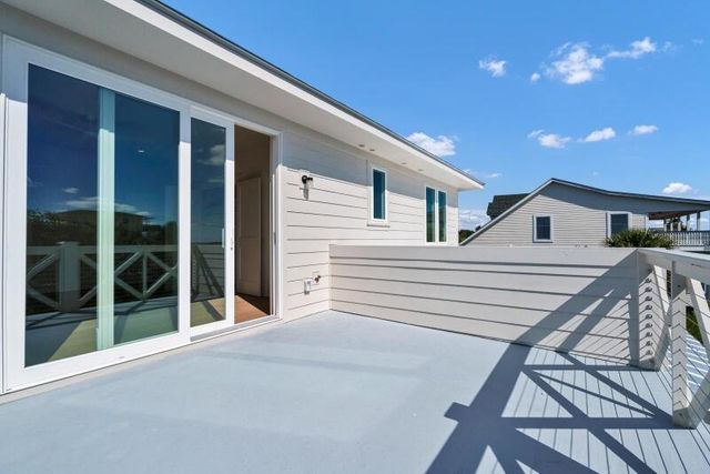 306 Sea View Lane, Edisto Beach, SC 29438