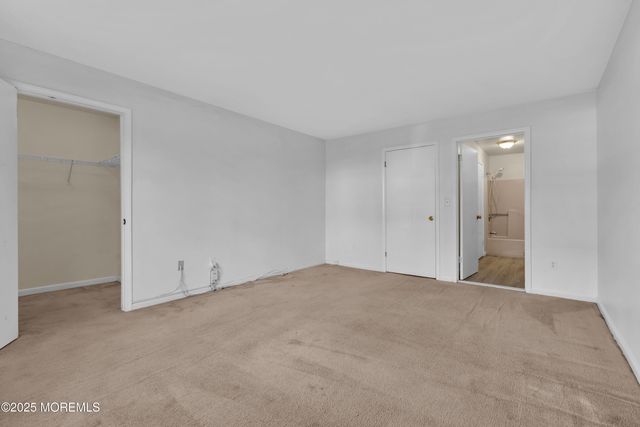 706 Zlotkin Circle 2, Freehold, NJ 07728