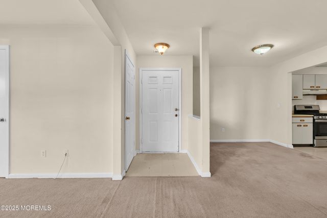 706 Zlotkin Circle 2, Freehold, NJ 07728