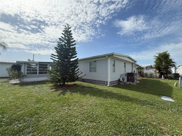 5640 FORSYTHIA ROAD, Venice, FL 34293