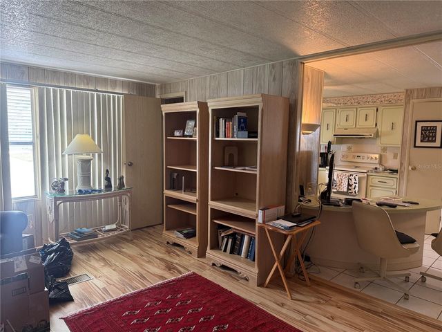5640 FORSYTHIA ROAD, Venice, FL 34293