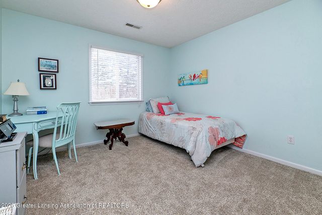 106 Carom Circle, Mason, MI 48854