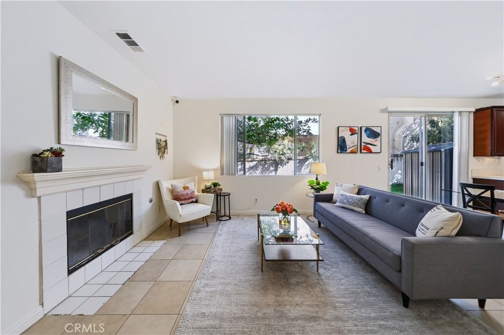 2 Safeguard Place, Irvine, CA 92602