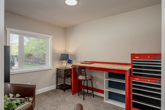2726 PERIMETER DRIVE, North Pole, AK 99705