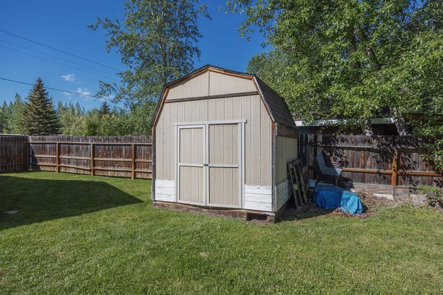 2726 PERIMETER DRIVE, North Pole, AK 99705