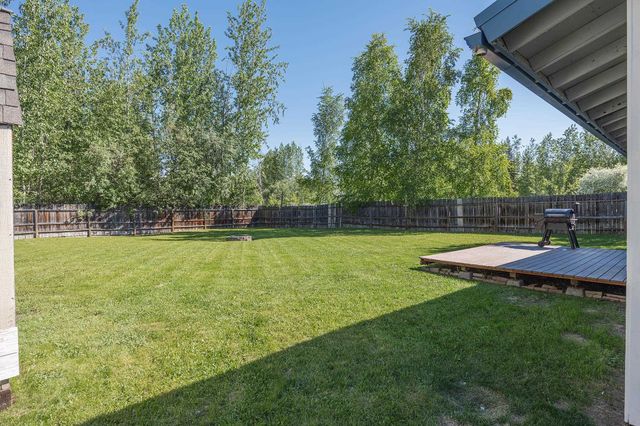 2726 PERIMETER DRIVE, North Pole, AK 99705