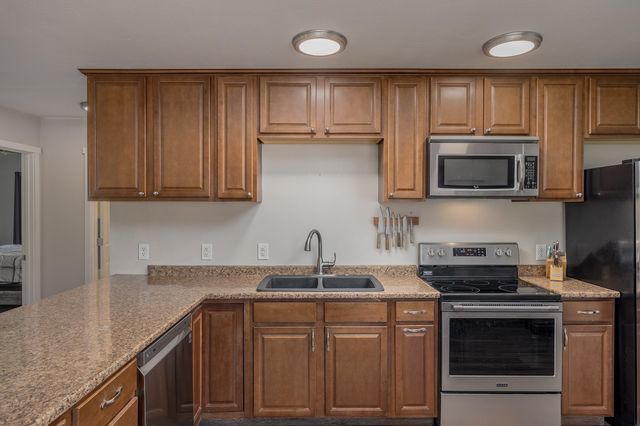 2726 PERIMETER DRIVE, North Pole, AK 99705