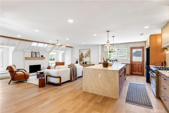 3001 Saint Albans, Los Alamitos, CA 90720