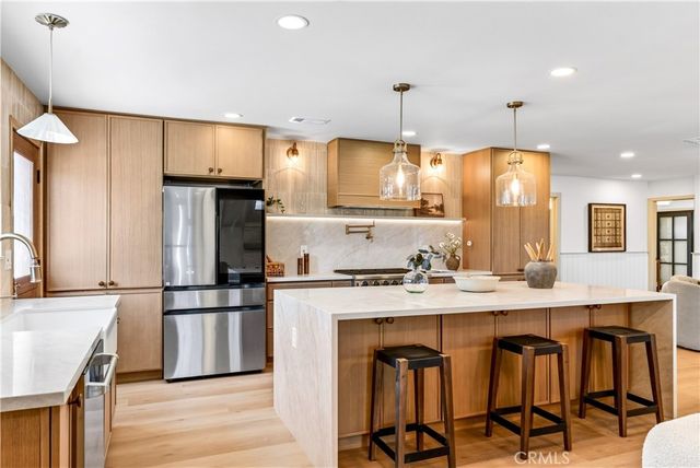 3001 Saint Albans, Los Alamitos, CA 90720