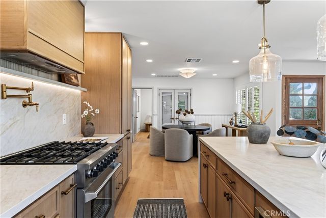 3001 Saint Albans, Los Alamitos, CA 90720