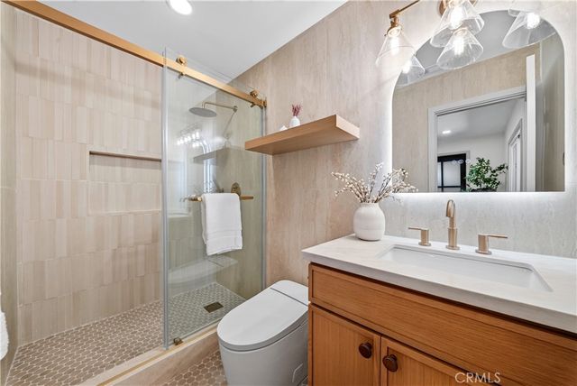 3001 Saint Albans, Los Alamitos, CA 90720