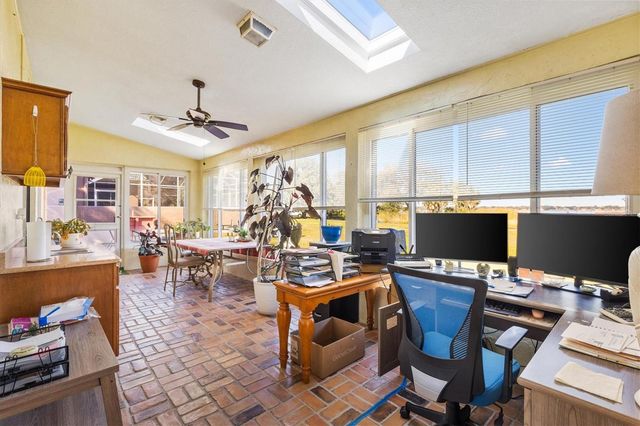 804 N SHORE DRIVE, Leesburg, FL 34748