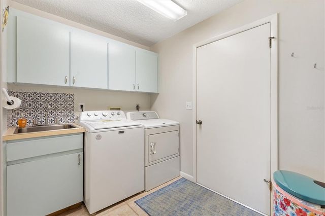 804 N SHORE DRIVE, Leesburg, FL 34748