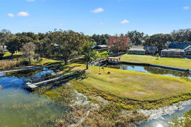 804 N SHORE DRIVE, Leesburg, FL 34748