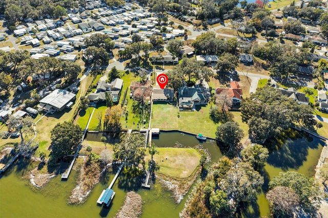 804 N SHORE DRIVE, Leesburg, FL 34748