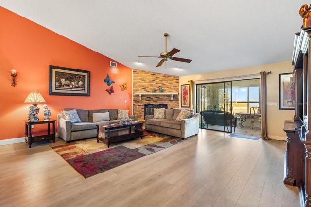 804 N SHORE DRIVE, Leesburg, FL 34748