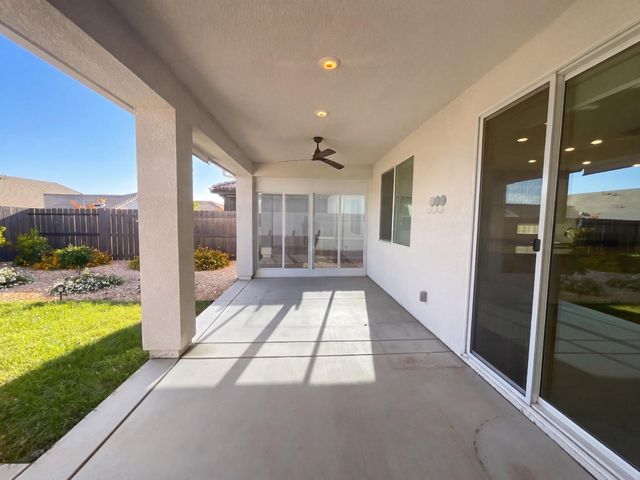 4861 Peace Lily Ln, Roseville, CA 95747