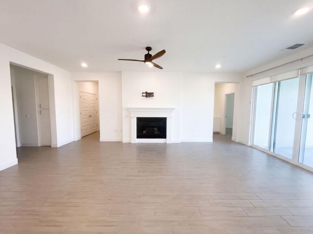 4861 Peace Lily Ln, Roseville, CA 95747