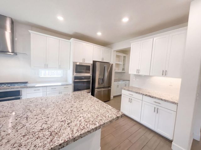 4861 Peace Lily Ln, Roseville, CA 95747