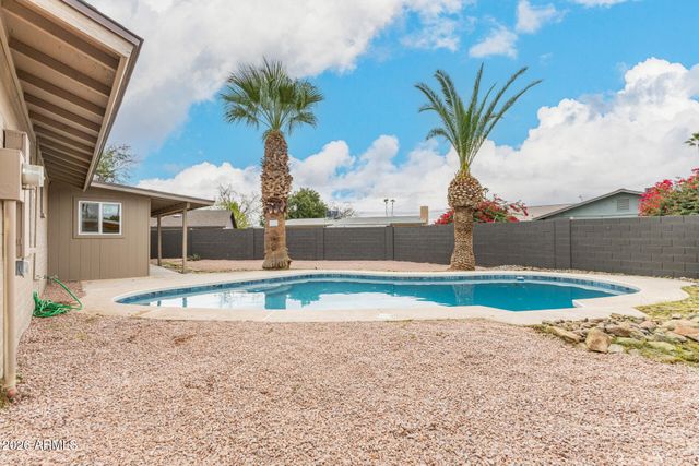 2041 E RADCLIFFE Drive, Tempe, AZ 85283