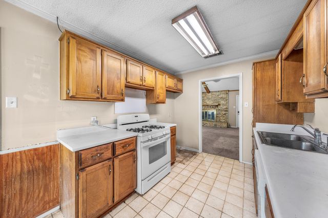 317 Hollie Circle, Sulphur Springs, TX 75482