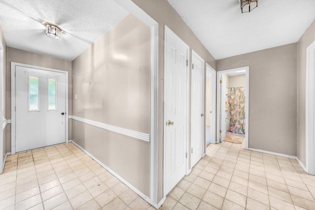 317 Hollie Circle, Sulphur Springs, TX 75482