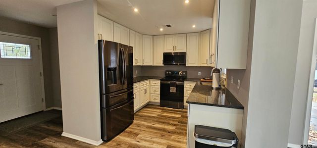 1512 Tawakoni Drive, Quinlan, TX 75474