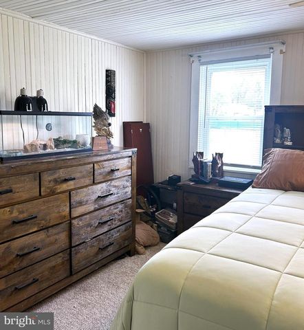 116 COUNTRY LN, Clear Brook, VA 22624