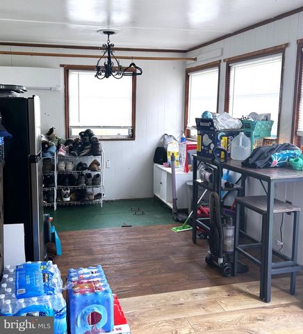 116 COUNTRY LN, Clear Brook, VA 22624