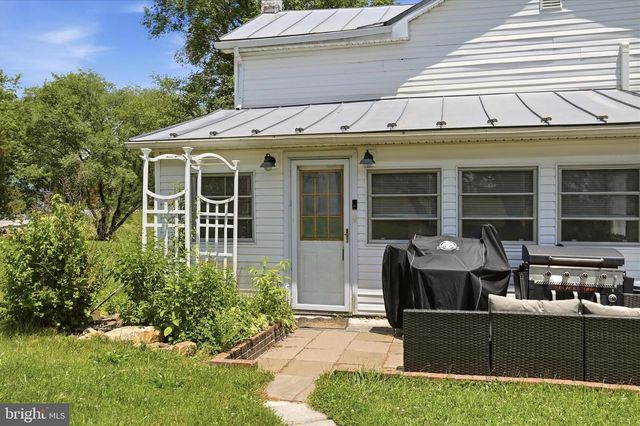 116 COUNTRY LN, Clear Brook, VA 22624