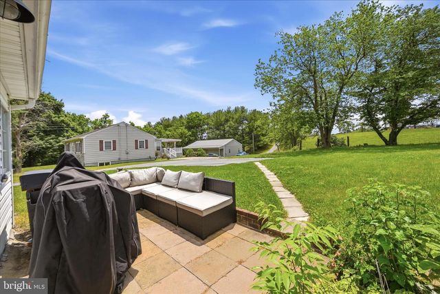 116 COUNTRY LN, Clear Brook, VA 22624