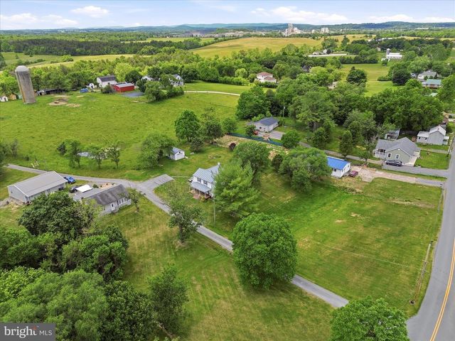116 COUNTRY LN, Clear Brook, VA 22624